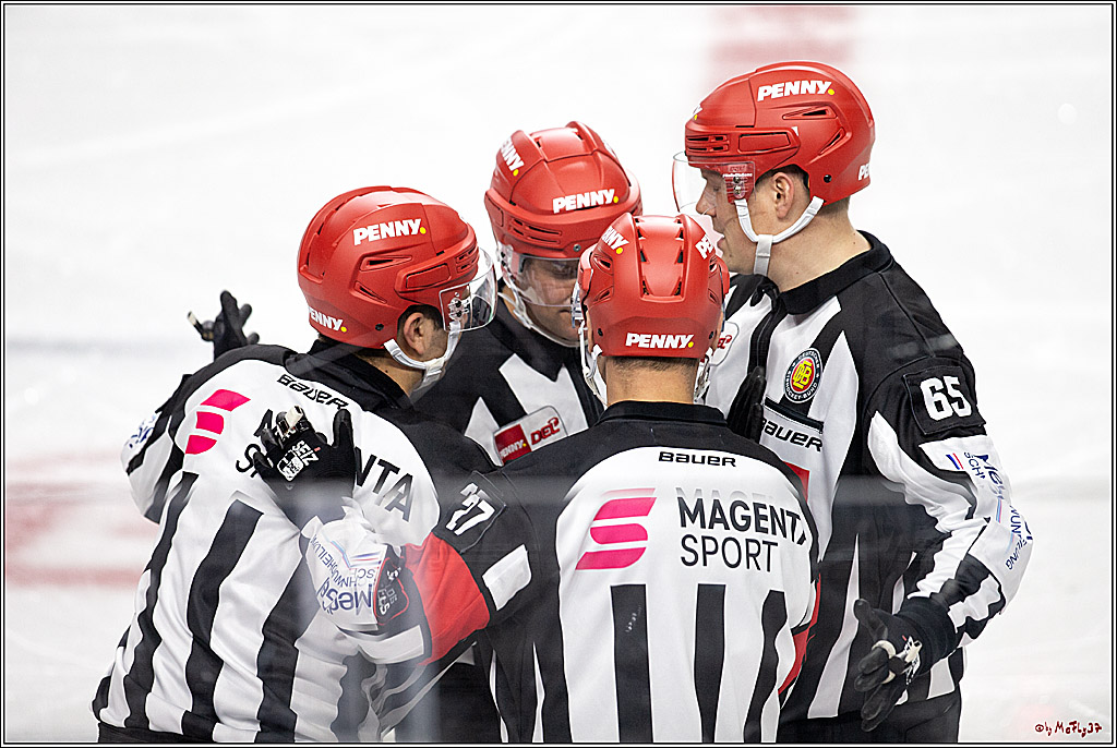 PENNY DEL;  Koelner Haie - Schwenninger Wild Wings; Koeln, 21.03.2021